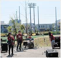 課外活動団体場