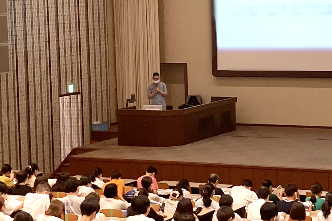 画像:法学部の授業風景