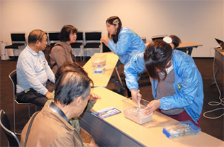 社会安全学部生と考える~そうだったのか!液状化現象~の様子1