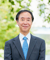 社会連携部長 長岡 康夫