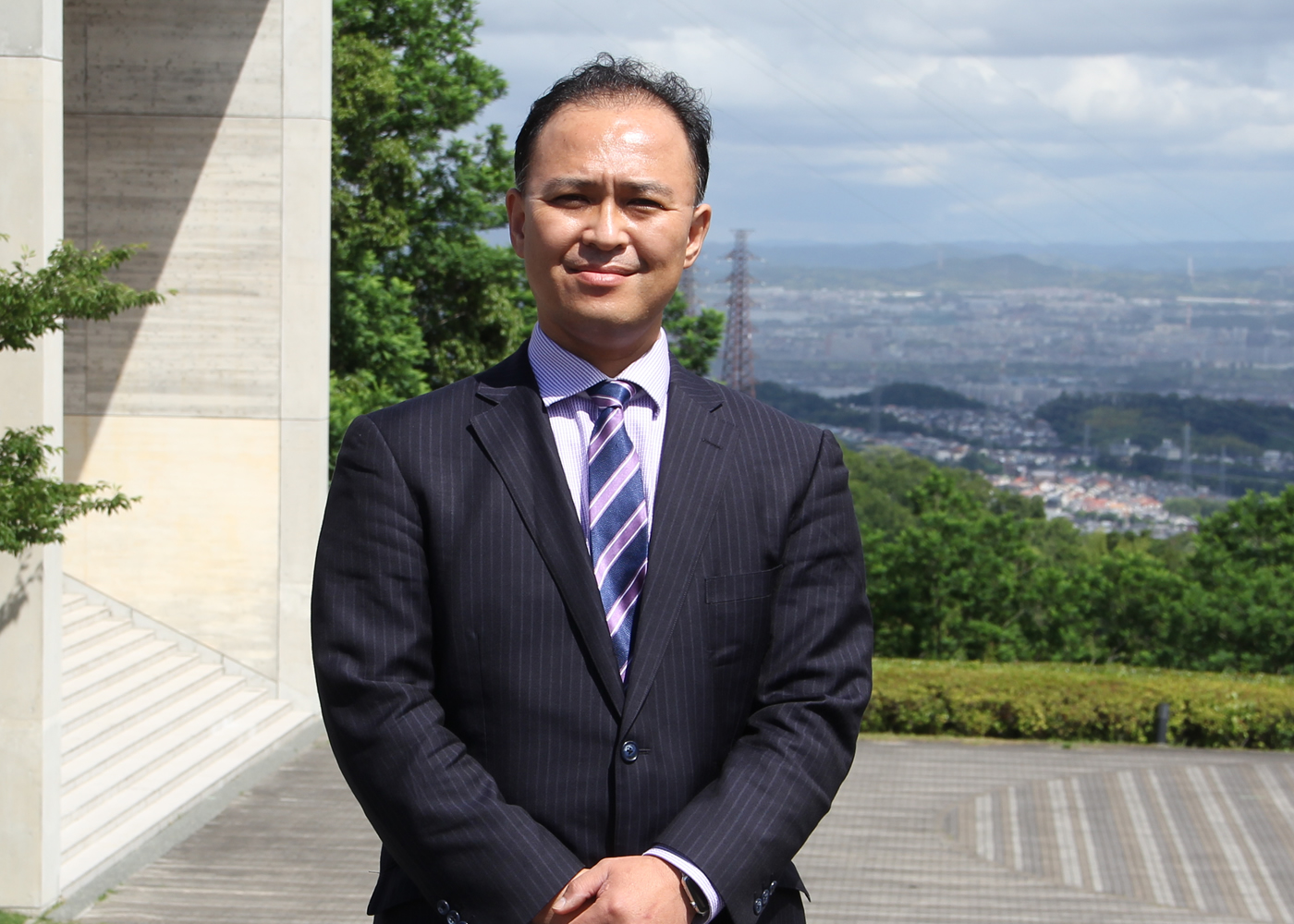 村田 忠彦